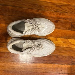 Sand color adidas  Ozweegos